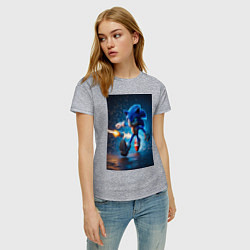 Футболка хлопковая женская Соник убегает от ракет, цвет: меланж — фото 2
