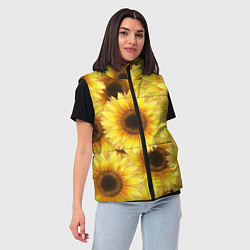 Женский жилет Подсолнухи в поле, цвет: 3D-красный — фото 2