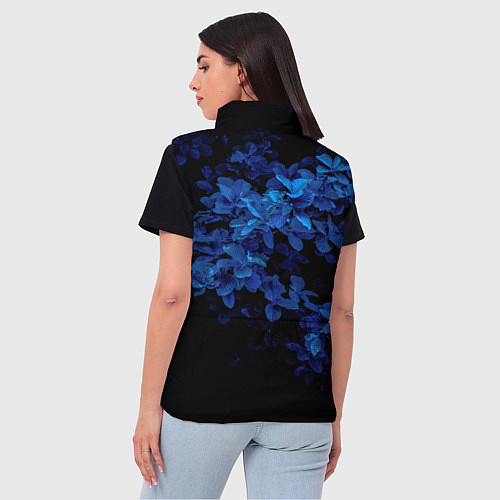 Женский жилет BLUE FLOWERS Синие цветы / 3D-Черный – фото 4