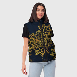 Женский жилет Золотые снежинки, цвет: 3D-красный — фото 2