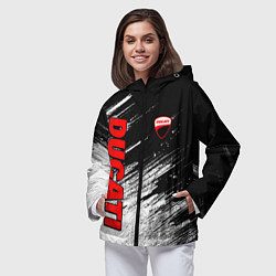 Ветровка с капюшоном женская Ducati - потертости краски, цвет: 3D-черный — фото 2