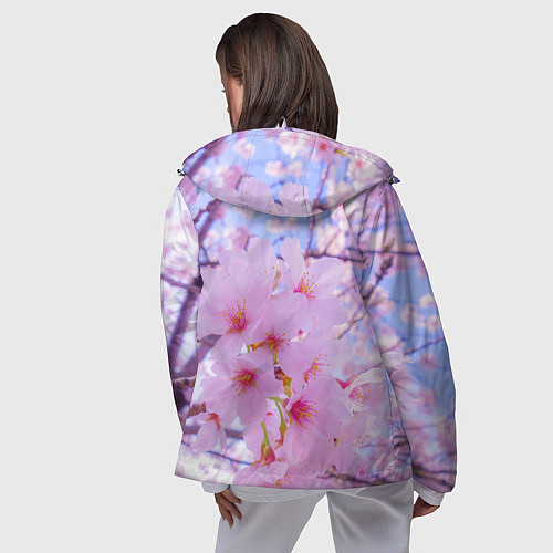 Женская ветровка Цветущая сакура на голубом фоне / 3D-Белый – фото 4