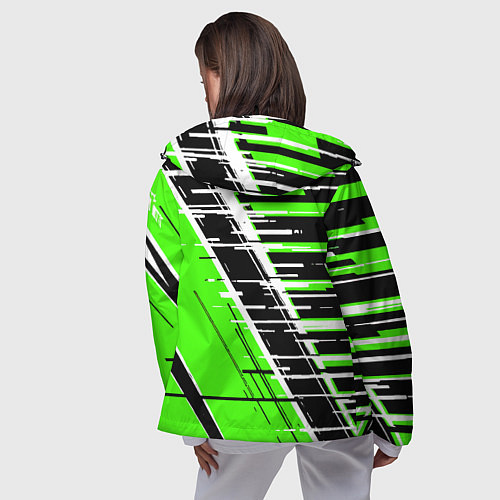 Женская ветровка Чёрно-белые глитч полосы на зелёном фоне / 3D-Черный – фото 4